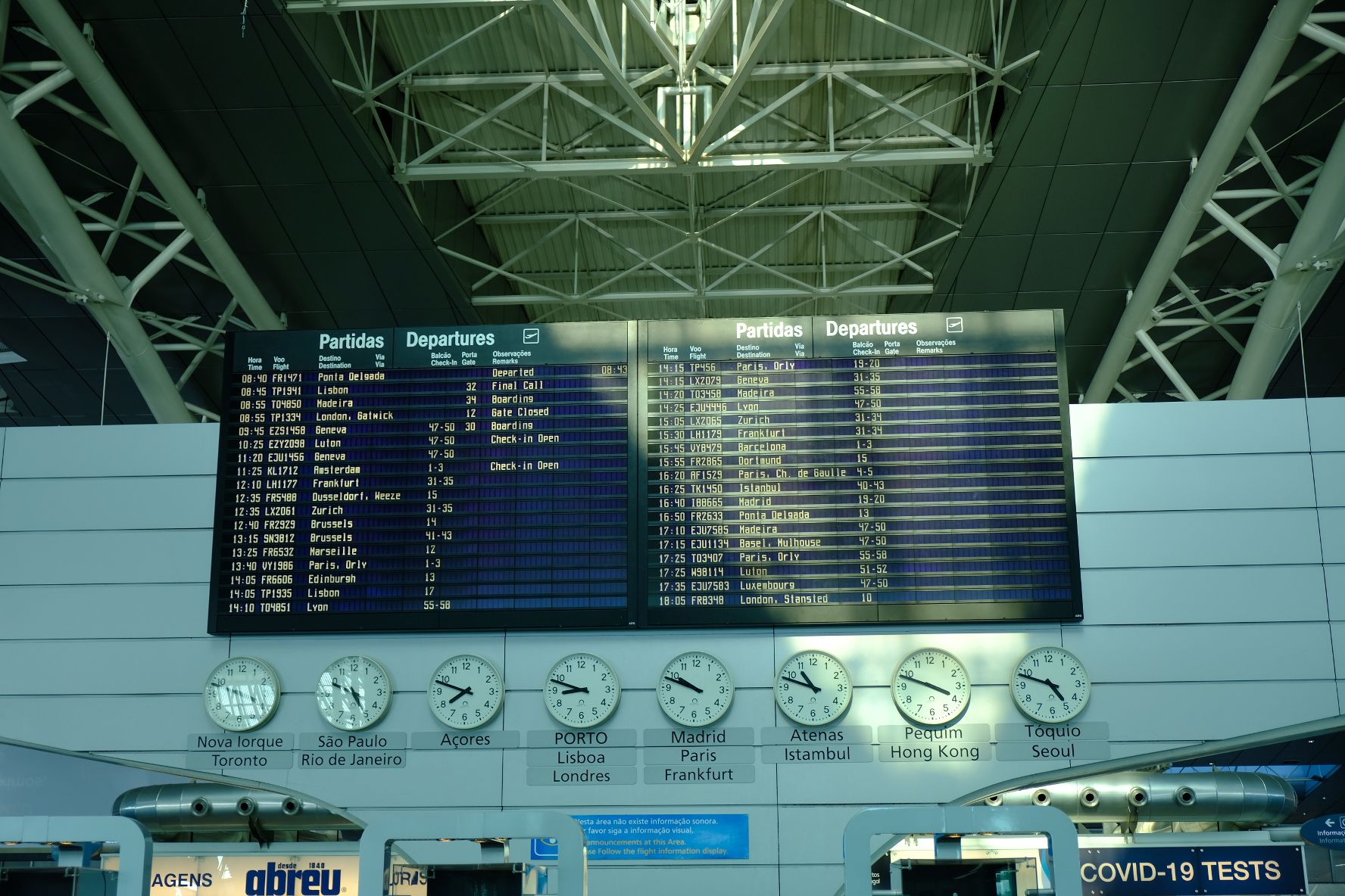 Aeroporto Francisco Sá Carneiro, Porto